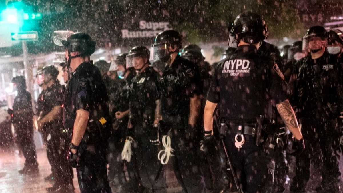 Immagine di Cambiare la polizia in America