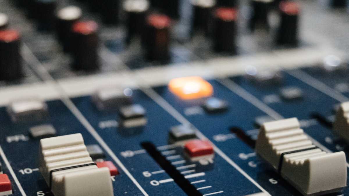 Immagine di Tutto su Times Radio, l’ultimo attacco del gruppo Murdoch alla Bbc