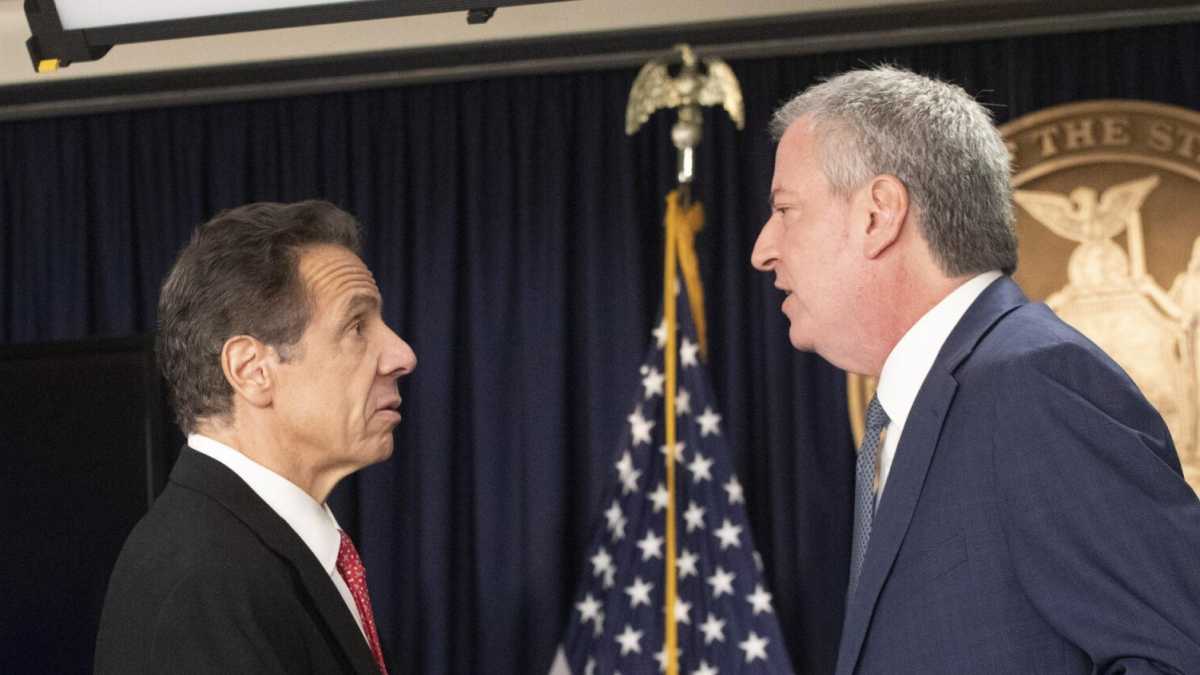 Immagine di Cuomo e De Blasio tornano a farsi la guerra nel bel mezzo degli scontri per Floyd