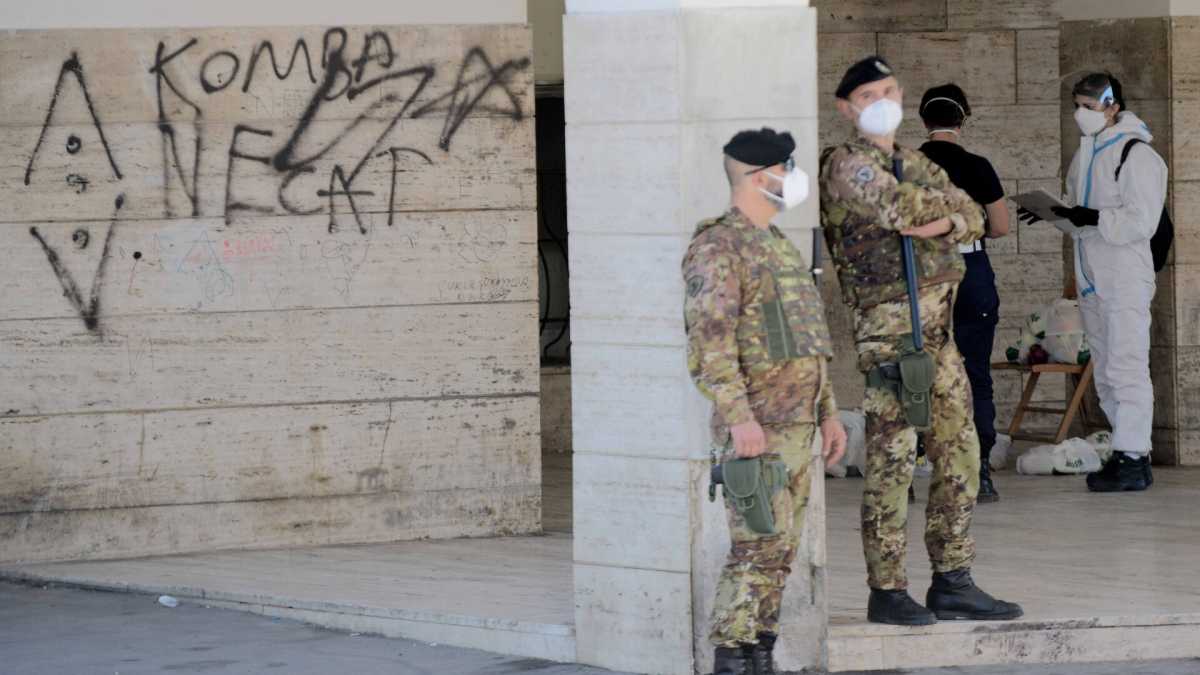 Immagine di Mondragone e il focolaio delle inefficienze che la politica non vuole vedere