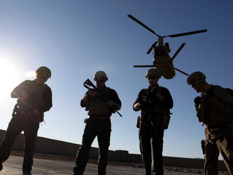 Marine americani nella provincia di Logar, in Afghanistan (foto LaPresse)