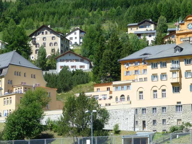 Lyceum Alpinum Zuoz (foto Wikimedia)