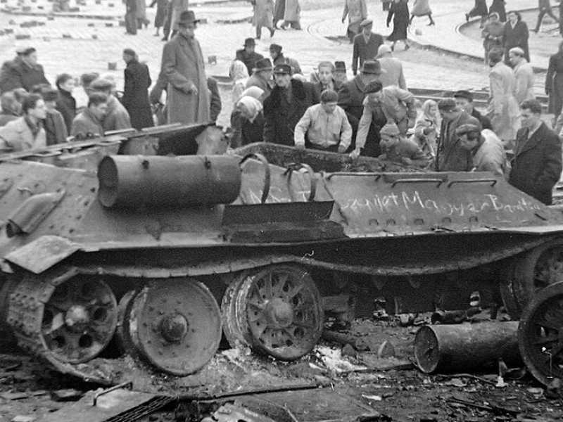 Budapest ai tempi della rivoluzione del 1956 )foto Wikipedia)
