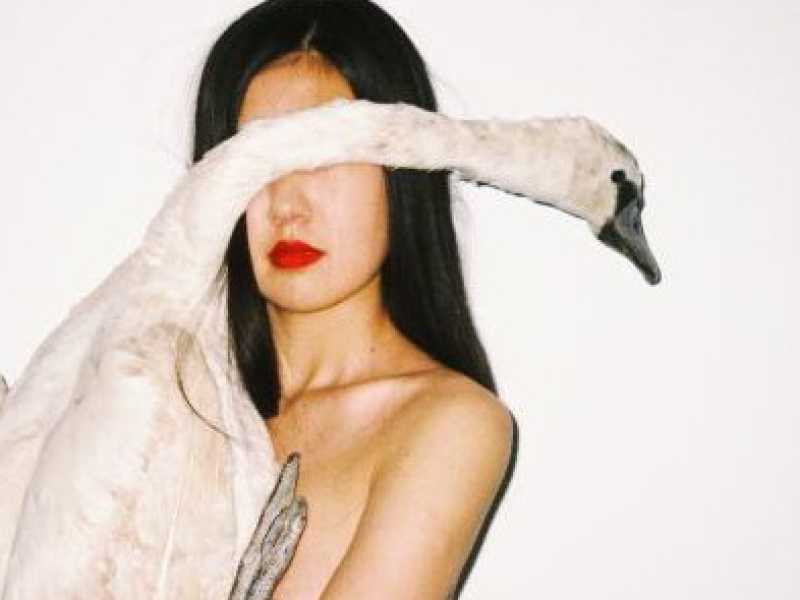 Ren Hang e le similitudini tra censura cinese e censura social californiana