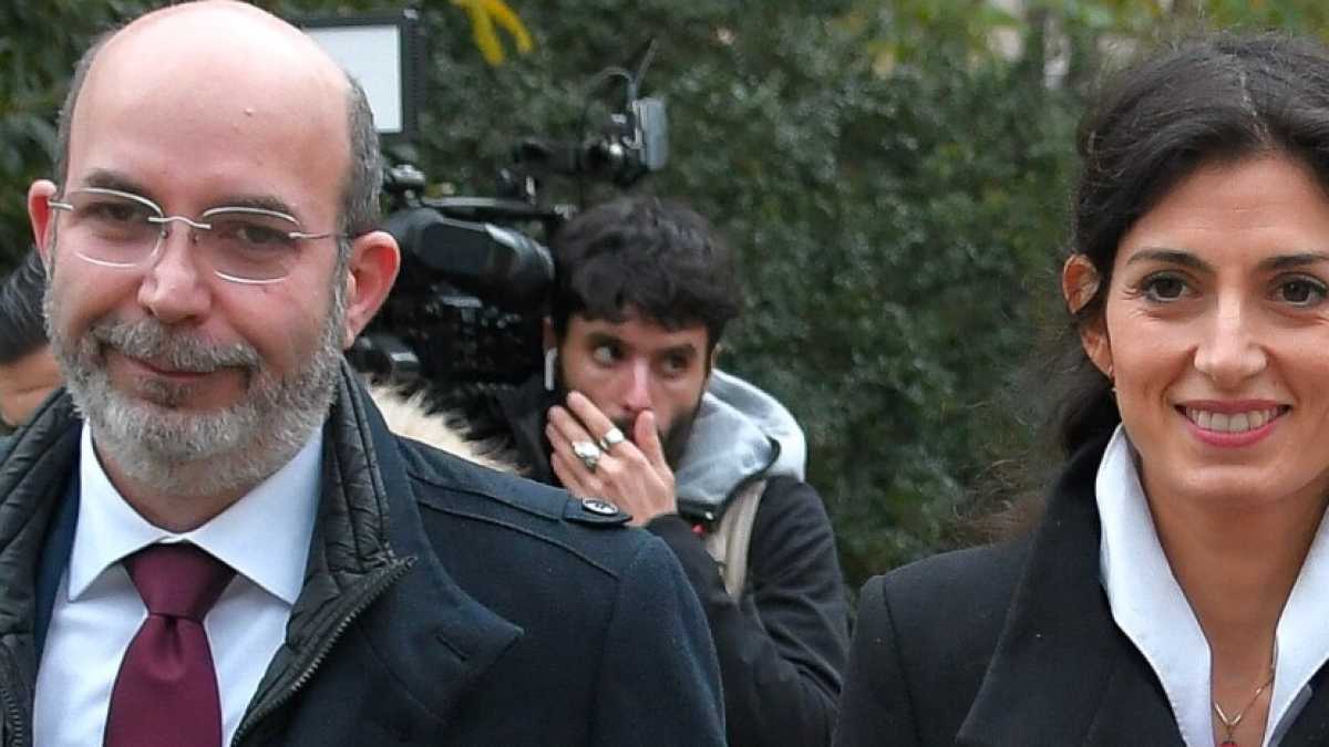 Immagine di La missione mancata di Vito Crimi, che s'è perso lungo la Tuscolana