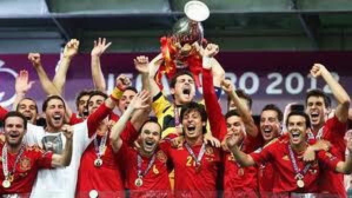 Immagine di Ossessiva come un bolero e imbattibile. Questa Spagna è un’altra musica