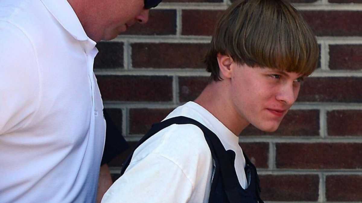 Immagine di Il killer di Charleston, Tsipras il "russo" e le pagelle di scuola. Di cosa parlare stasera a cena