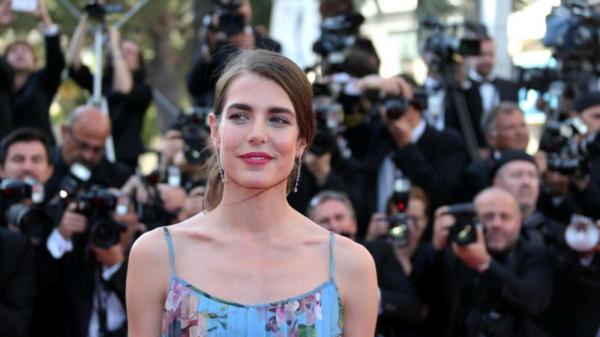 Immagine di I due padri che hanno ucciso i figli e gli amori di ritorno di Charlotte Casiraghi