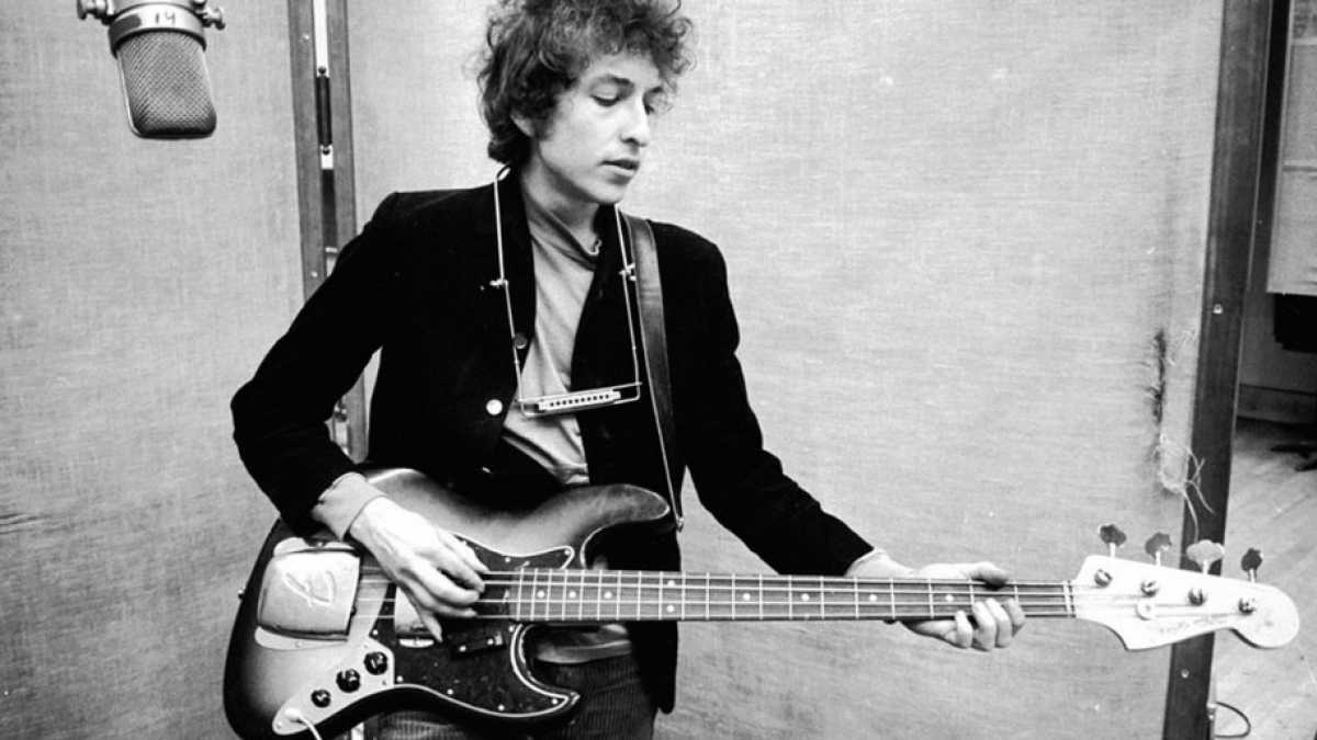 Immagine di Il grande Dylan non va, così si noterà di più la poesia