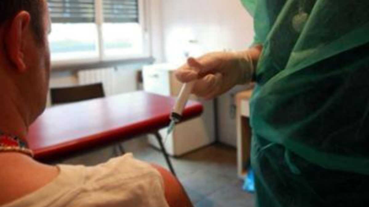 Immagine di Meningite, da disturbi visivi al vomito: occhio ai segni sospetti