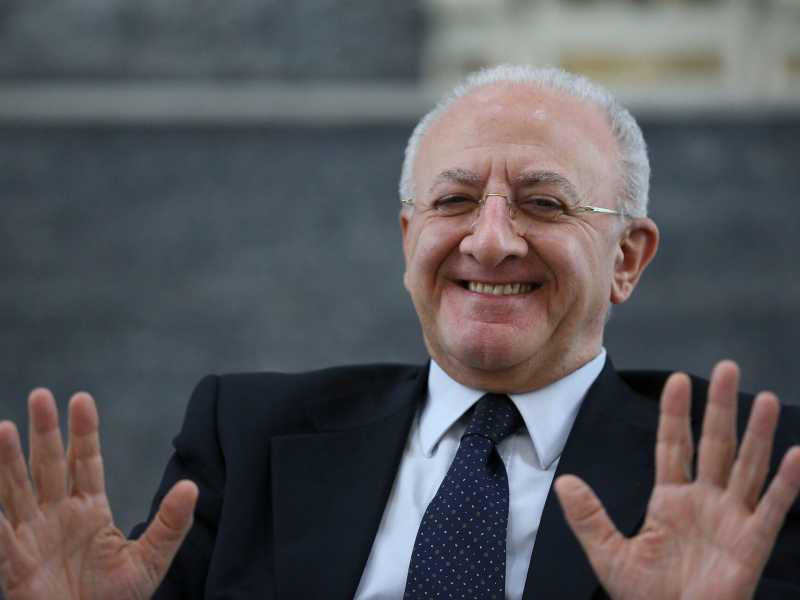Il governatore della Campania, Vincenzo De Luca (foto LaPresse)