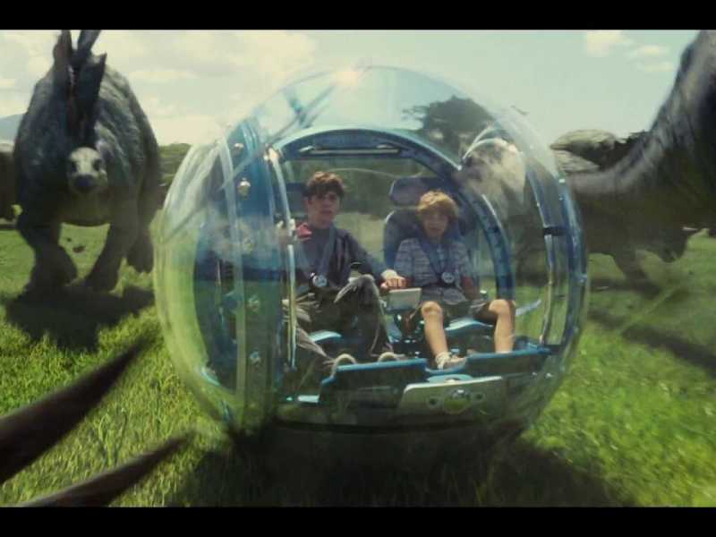 Una scena di "Jurassic world", il film di Colin Trevorrow