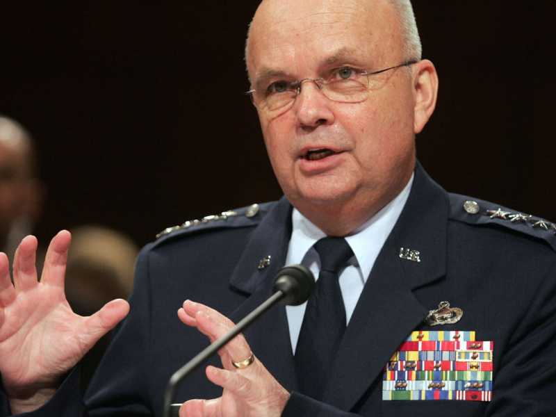 Il generale Michael Hayden, ex capo della Cia e dell'Nsa