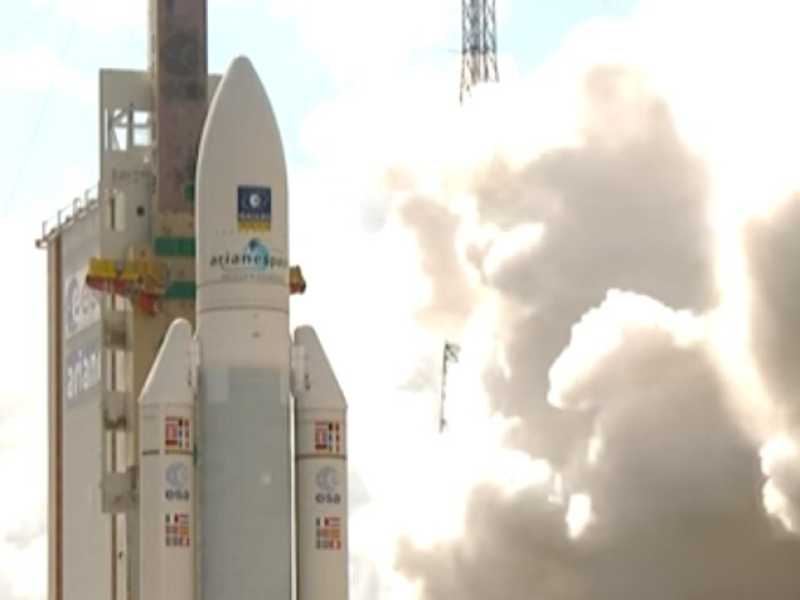Il razzo Ariane 5 al momento del lancio (foto Youtube)