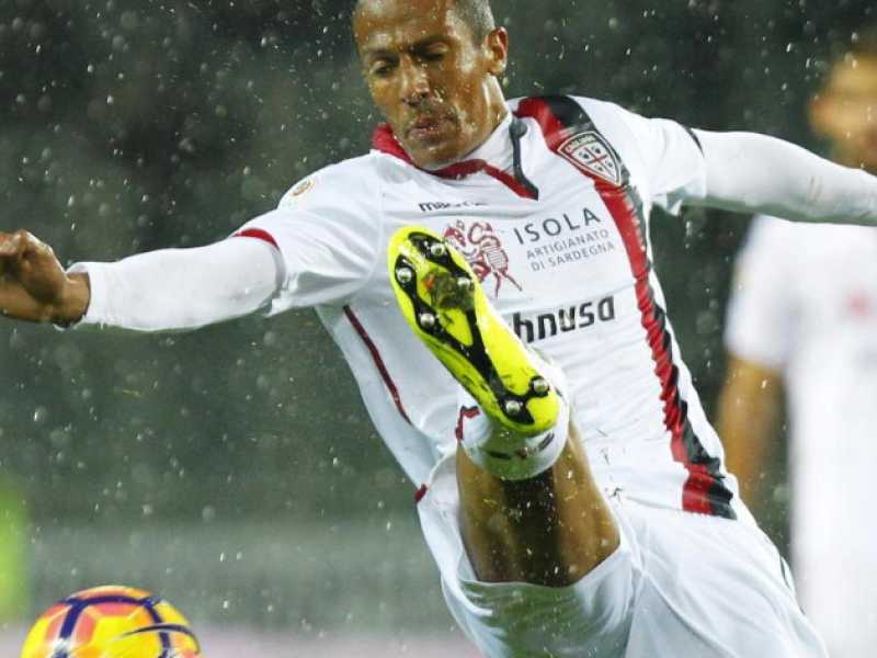 Il difensore del Cagliari Bruno Alves (foto LaPresse)