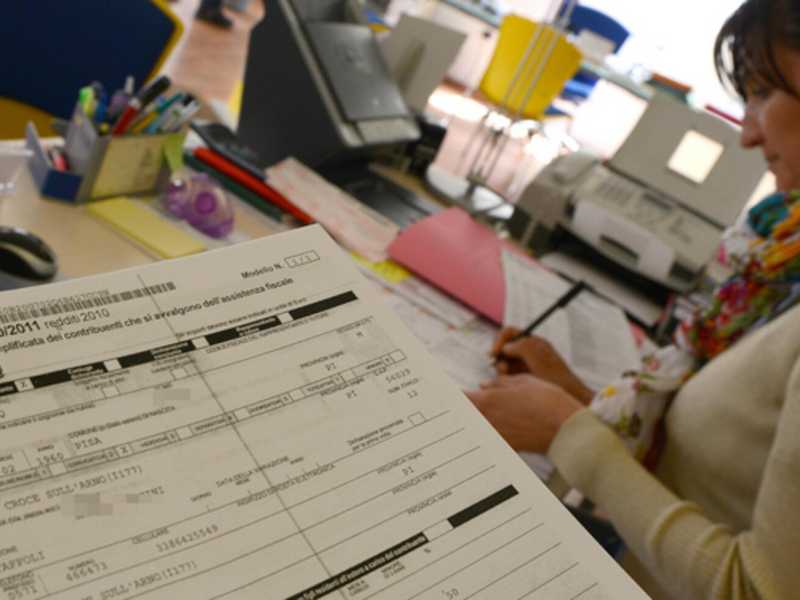 L'Italia è diventata primatista sulle tasse sulla casa. Chi ricorda oggi di "adeguarsi all'Europa"?