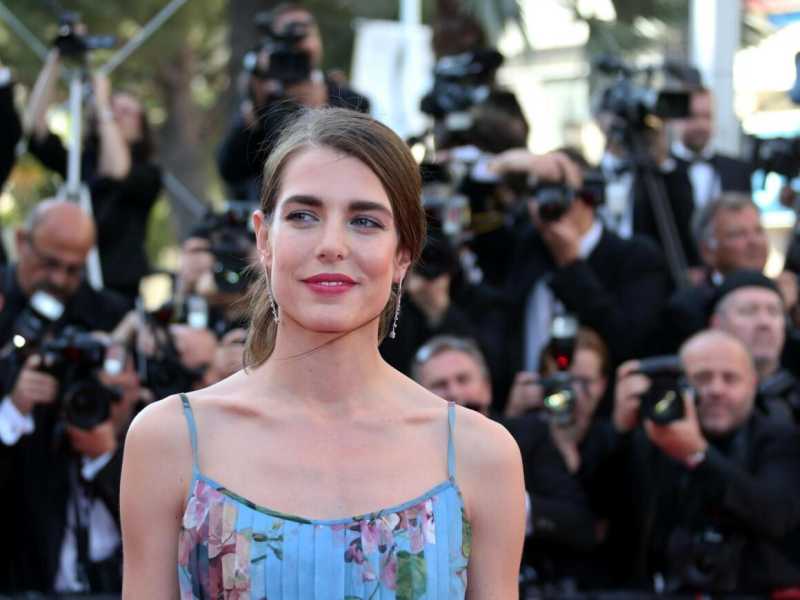 I due padri che hanno ucciso i figli e gli amori di ritorno di Charlotte Casiraghi