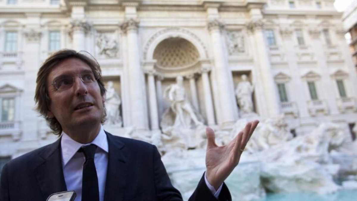 Immagine di Beccari passa a Dior: così la più nota maison francese è stata conquistata dall'ItaliaDal calcio alla moda, storia contromano del manager
