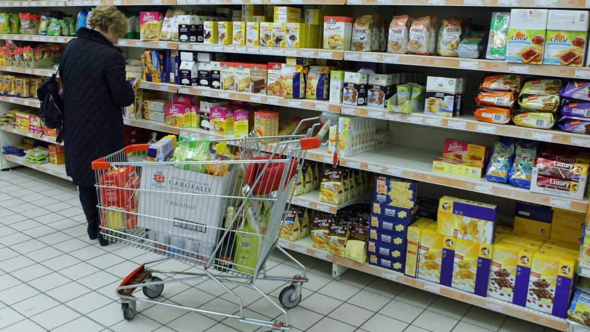 Immagine di L'inflazione cala dello 0,1 per cento a luglio: è ai minimi dal 2009