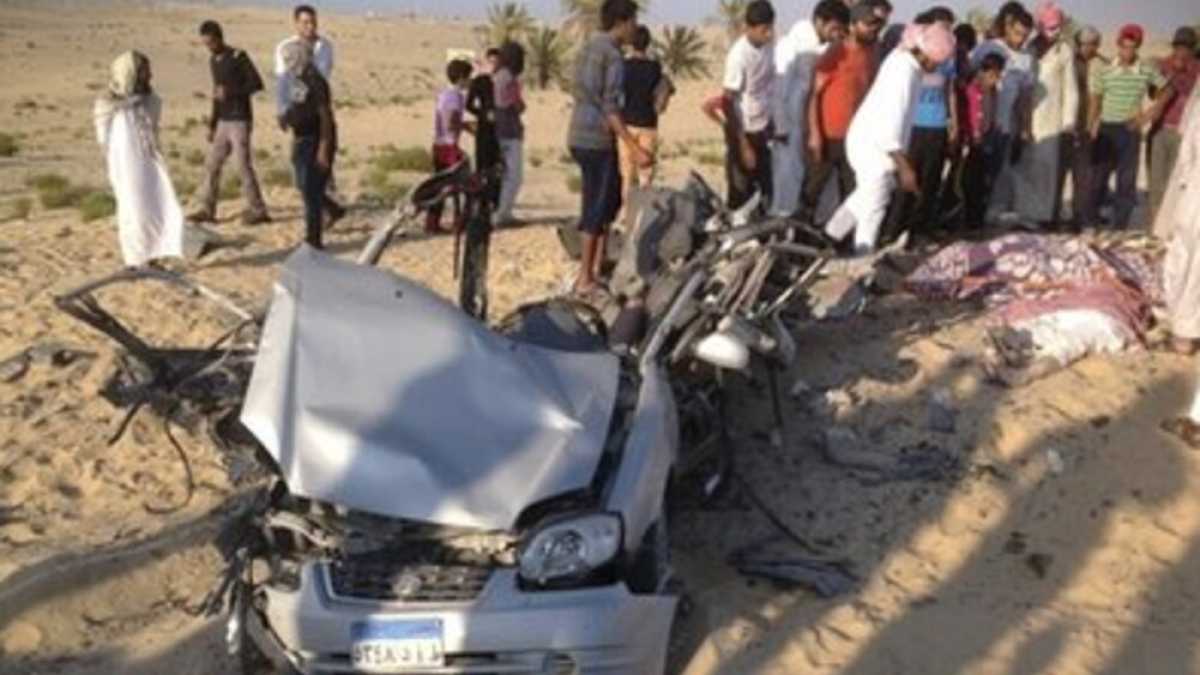 Immagine di Tregua nelle piazze egiziane, attacchi islamisti nel Sinai