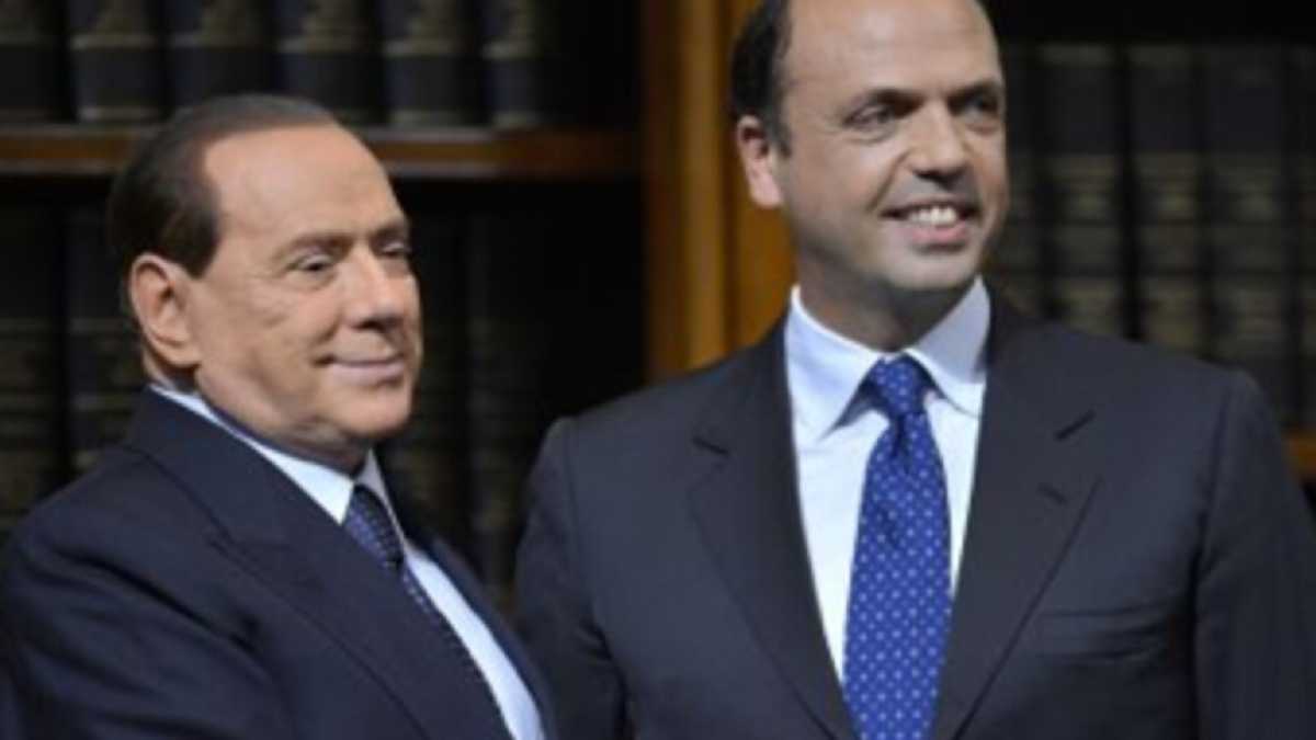 Immagine di Alfano: "Il Pd voti contro la decadenza di Berlusconi"