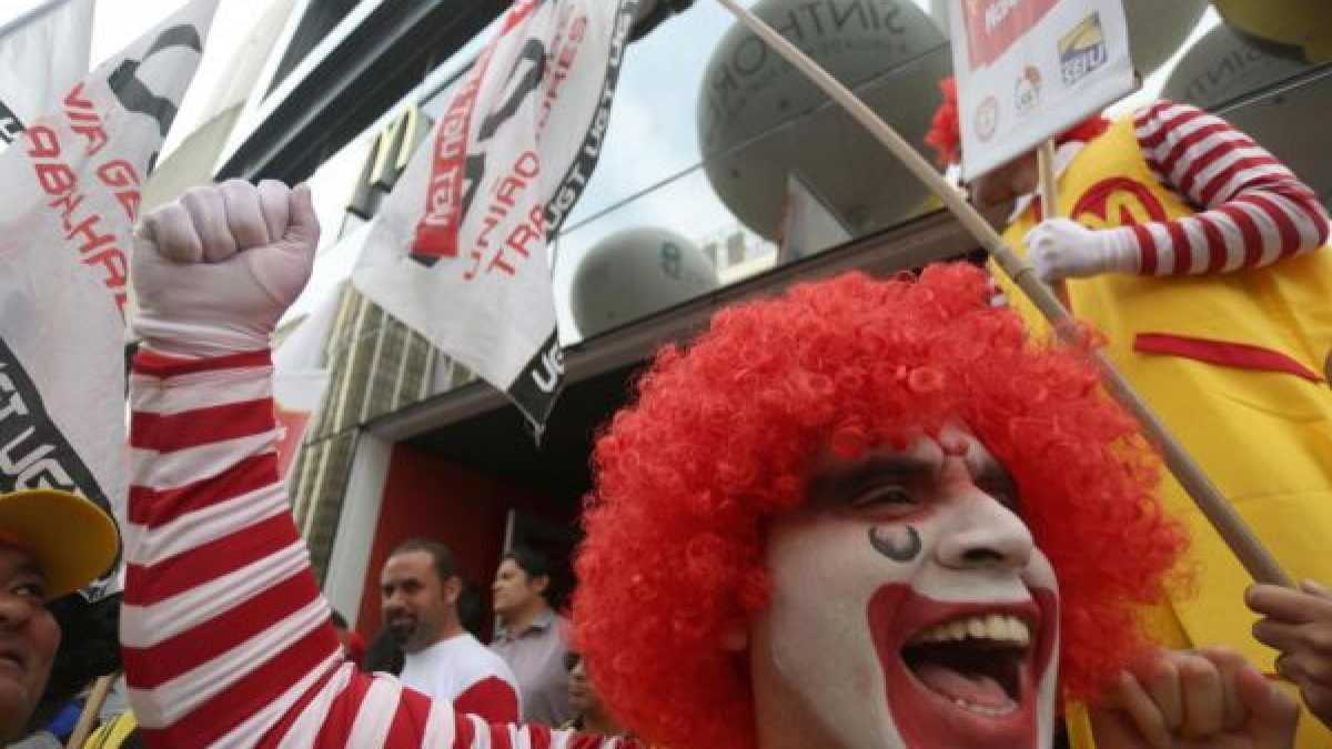 Immagine di L'ex ceo di McDonald’s si oppone all'innalzamento del salario minimo