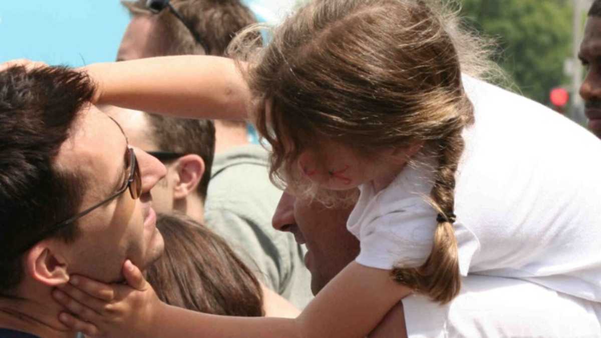 Immagine di Gemelli affidati a una coppia gay. E' questo il “superiore interesse del minore”?