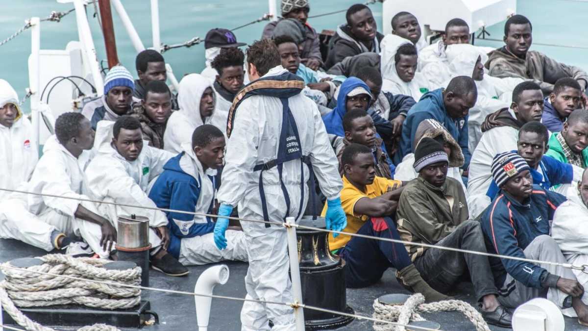 Immagine di L'accoglienza ai migranti e la chiesa sconfitta sul divorzio