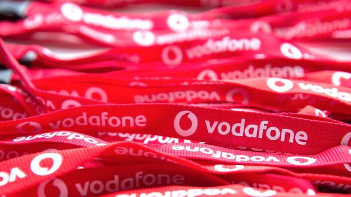 Immagine di Vodafone toglie la sua pubblicità dai siti di fake news
