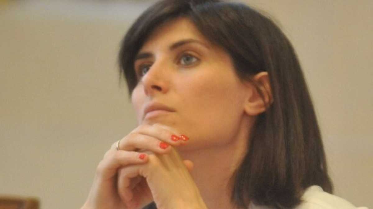 Immagine di L'inadeguatezza è Chiara (Appendino)