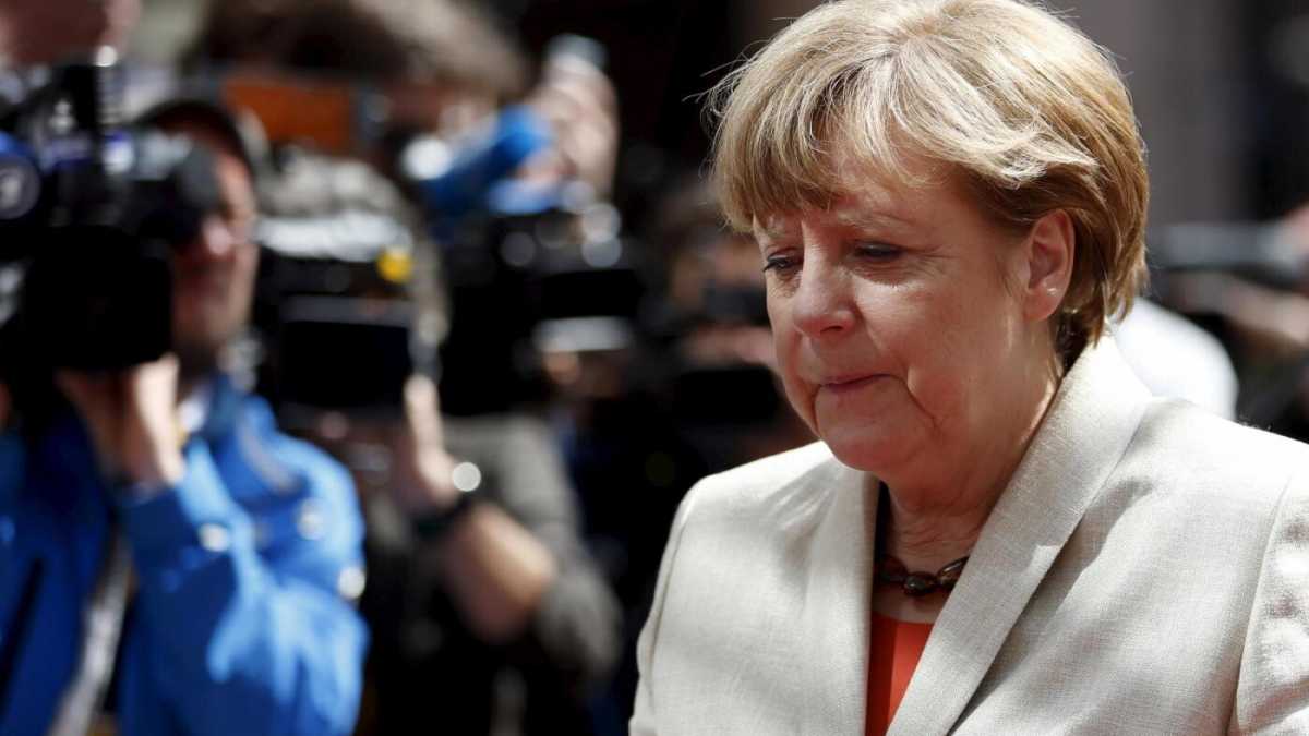 Immagine di Merkel, una spina in meno a destra