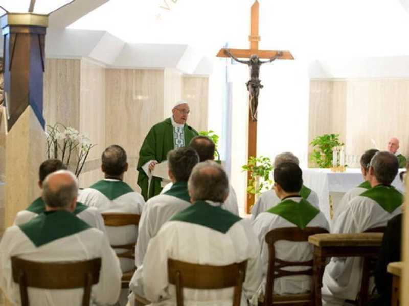 Il Papa senza ferie ha già pronta la grande riforma
