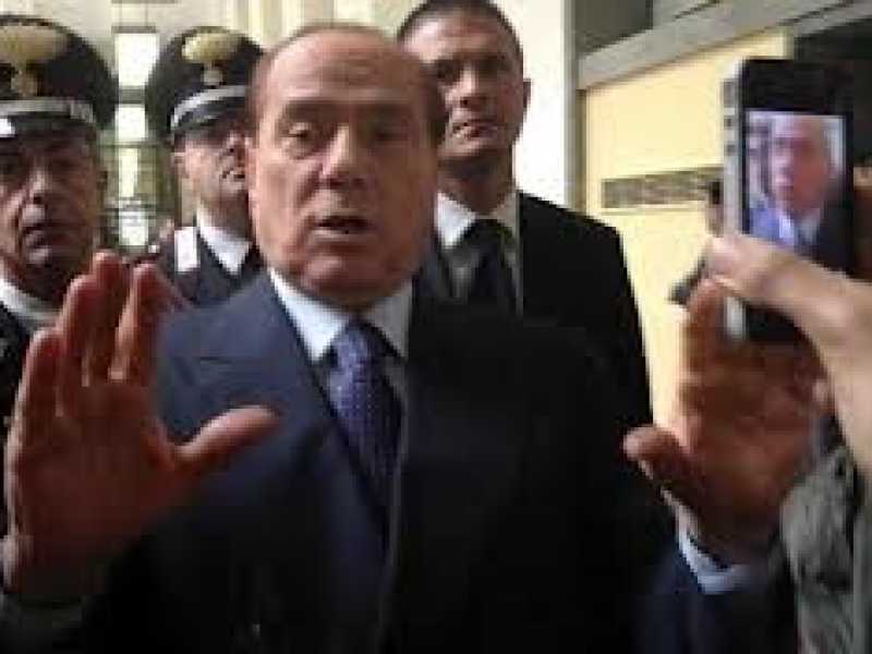 Il Cav. bicipite e i rinfocolatori