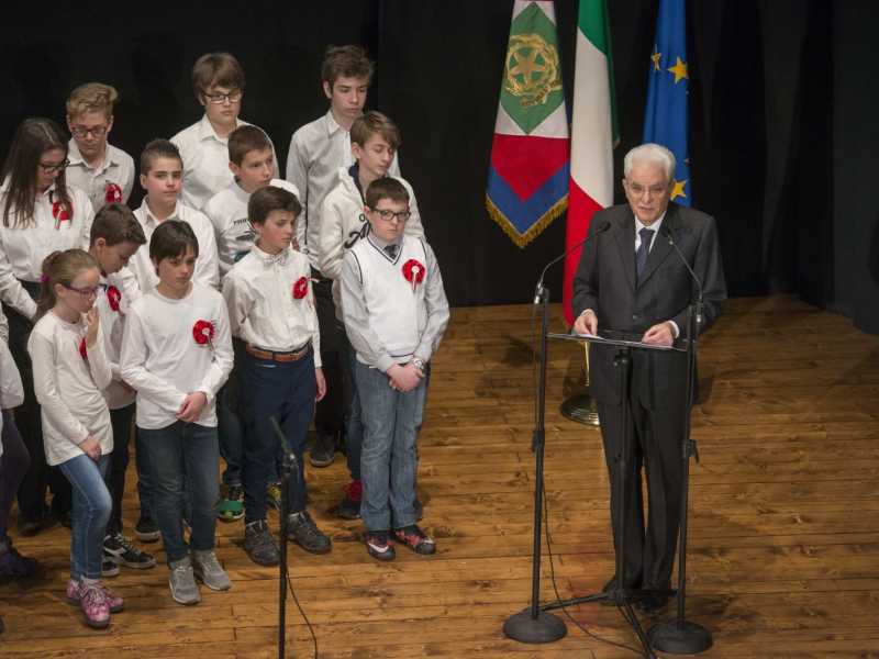 Sergio Mattarella a Varallo Sesia per la festa della Liberazione (foto LaPresse)