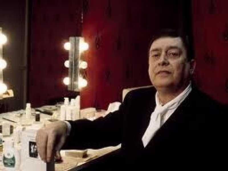Povero Salento, se preferisce un quisque democristiano a Carmelo Bene