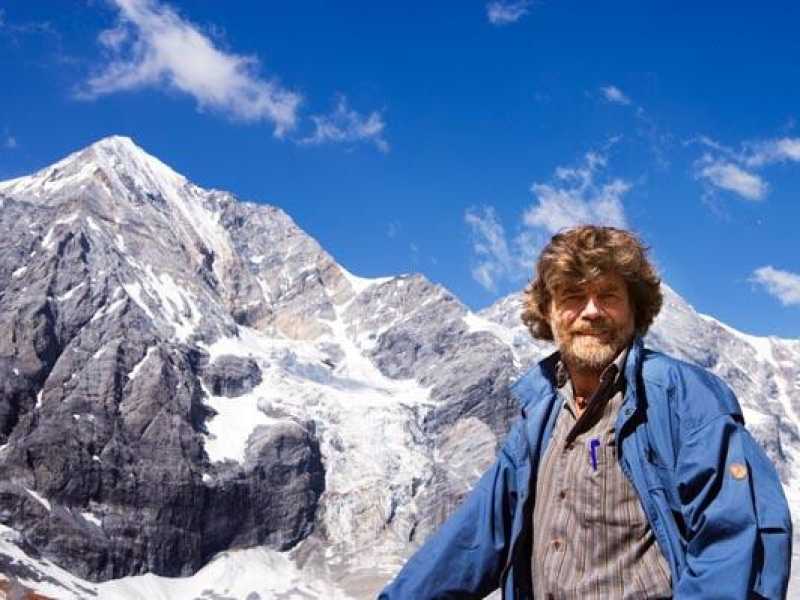 Il grande Messner, i nepalesi poveri e gli alpinisti global
