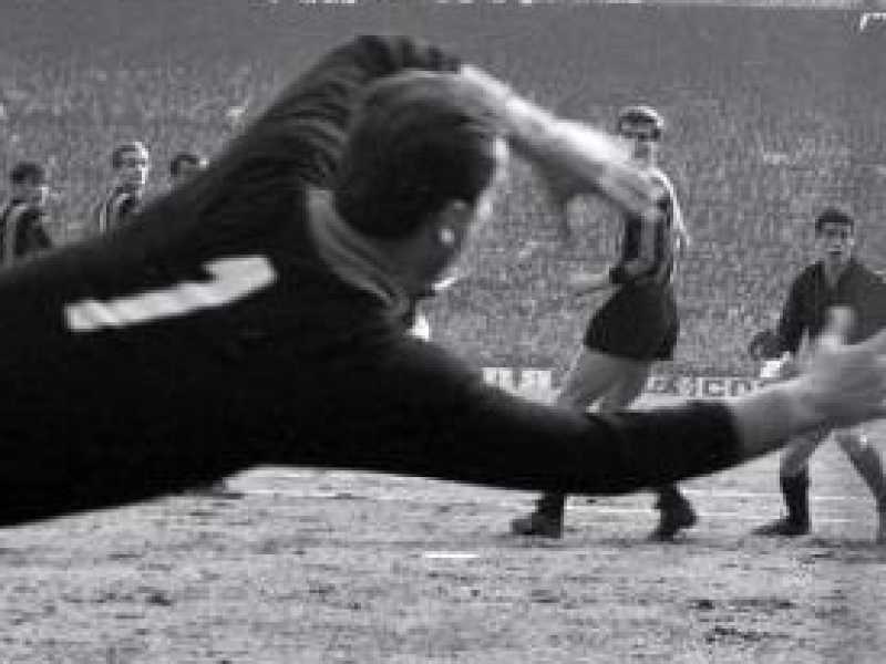 La perfetta geometria del calcio di Giuliano Sarti