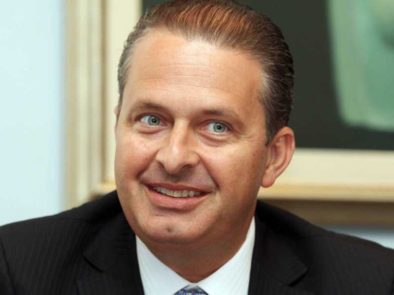 Morto in uno schianto aereo Eduardo Campos, candidato alla presidenza del Brasile