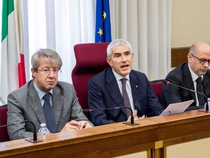 La presidenza della commissione bicamerale d'inchiesta (foto LaPresse)