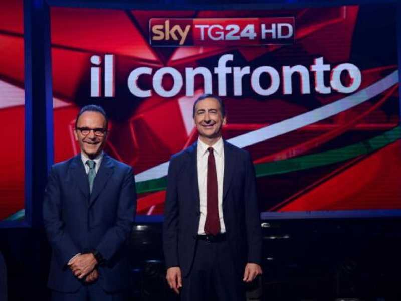 Stefano Parisi e Beppe Sala (foto LaPresse)