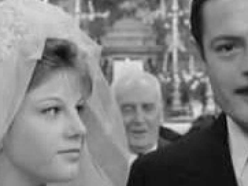 Marcello Mastroianni e Stefania Sandrelli  in una scena dal film Divorzio all'italiana di Pietro Germi del 1961