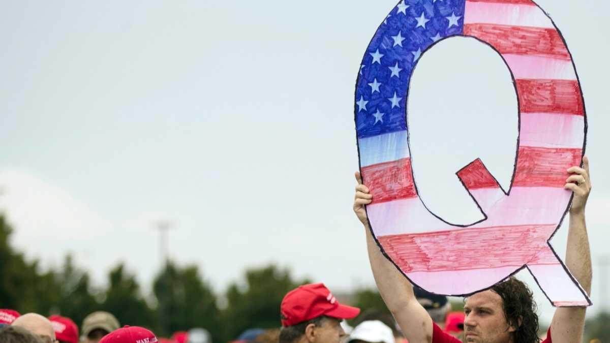 Immagine di Terrorismo QAnon