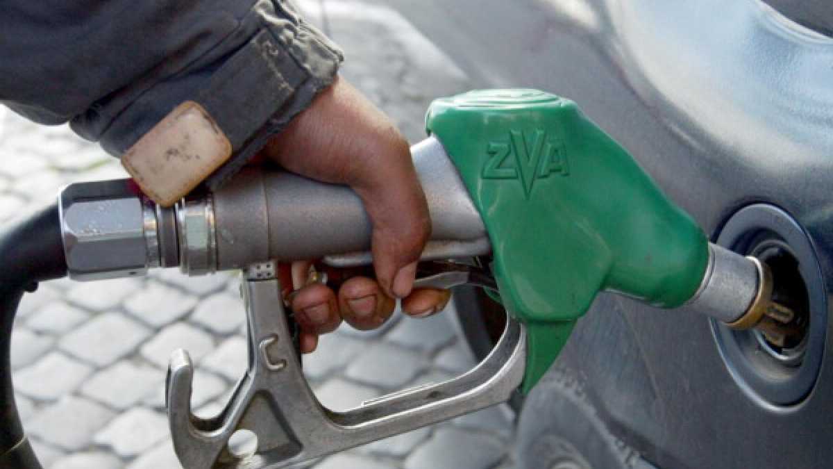 Immagine di L'estate è iniziata, crescono i prezzi di benzina e gasolio