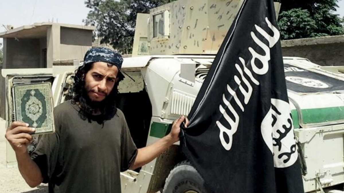 Immagine di La morte di Abdelhamid Abaaoud, l'Intifada dei coltelli e Ernest Hemingway. Di cosa parlare stasera a cena