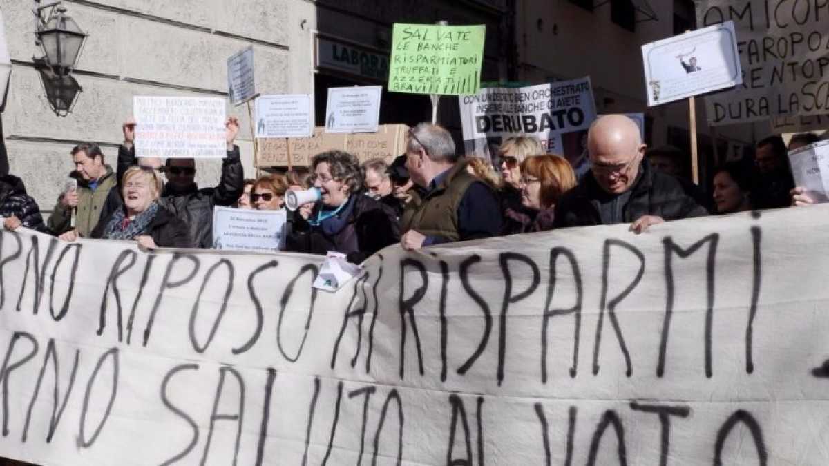 Immagine di La politica guadagna sulla crisi bancaria