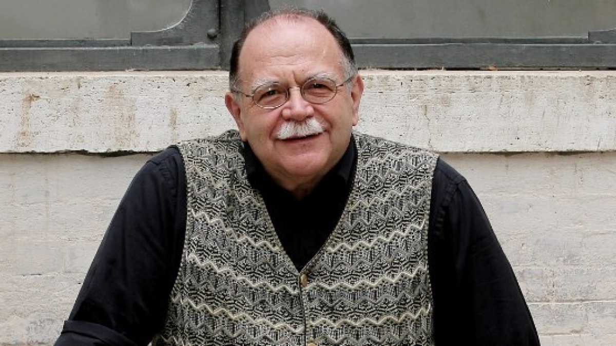 Immagine di Consiglio per chi vuole pronunciarsi sul romanzo di Walter Siti: leggete Michele Mari