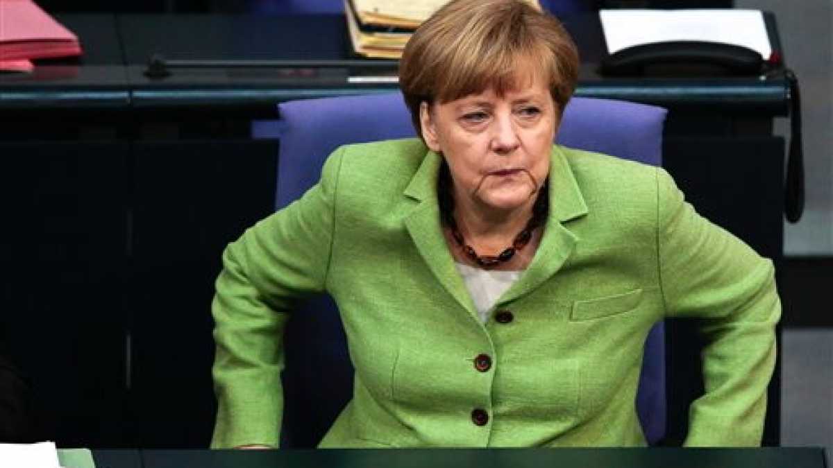 Immagine di Merkel dà il via libera al Patto di stabilità