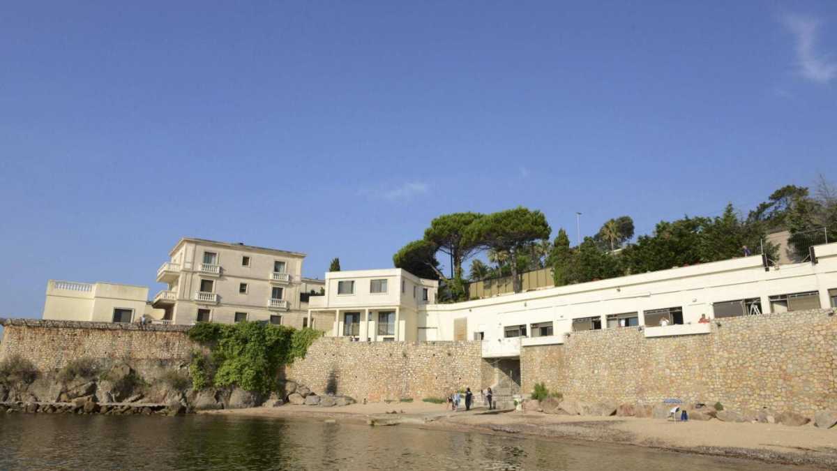 Immagine di Il re saudita se n'è andato dalla Costa Azzurra, ma le prostitute ancora piangono