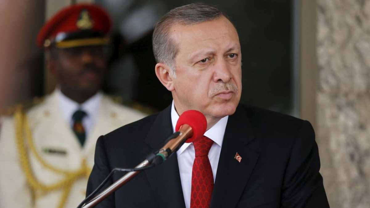 Immagine di Erdogan sequestra un giornale