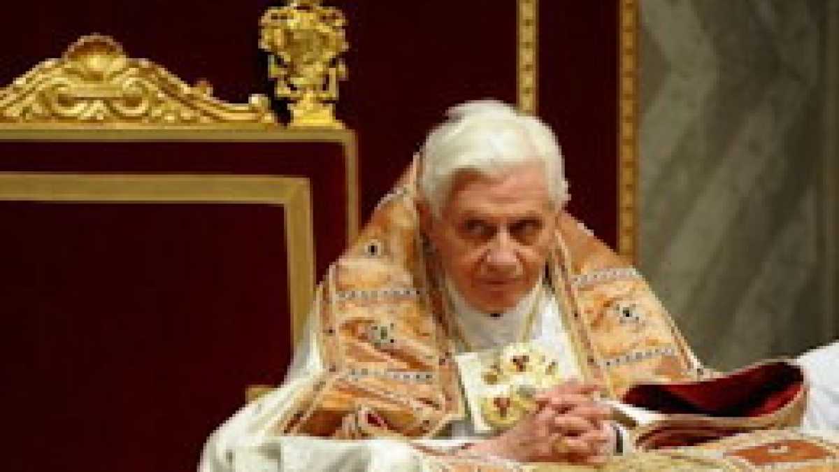 Immagine di Nessuno ucciderà il Papa, ma in Vaticano c’è chi gli rovina la vita